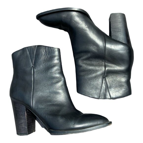 VINCE Erving Leather‎ Ankle Boots in Black Size 8.5 Block Heel - Picture 1 of 7
